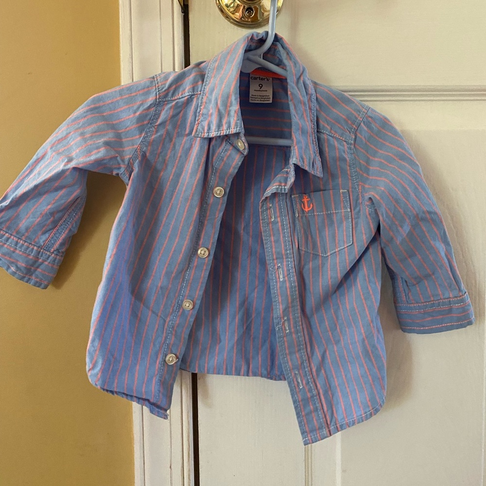 Carter’s 9 month button up long sleeve shirt